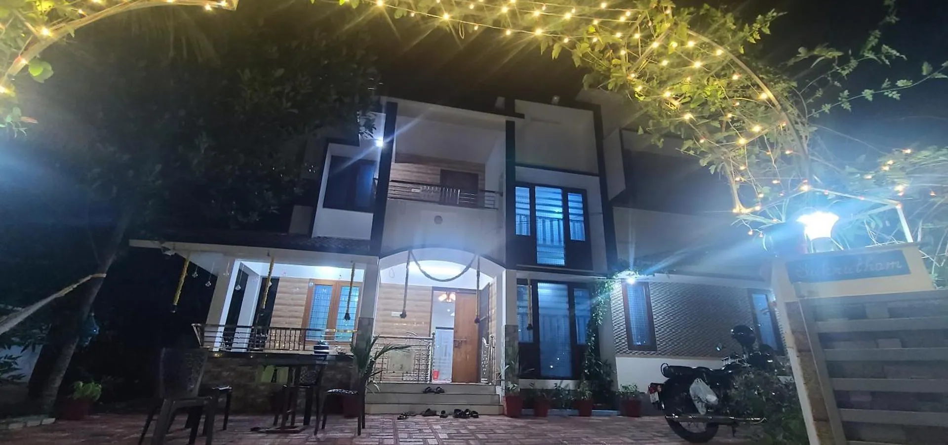 Bed and Breakfast Paddy Castle Тривандрум Отель типа 